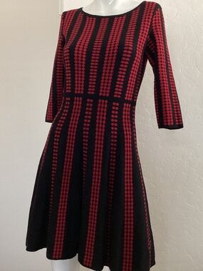 Danny and Nicole, NWOT, size PM, long sleeves, red/black, midi, sweater dress
